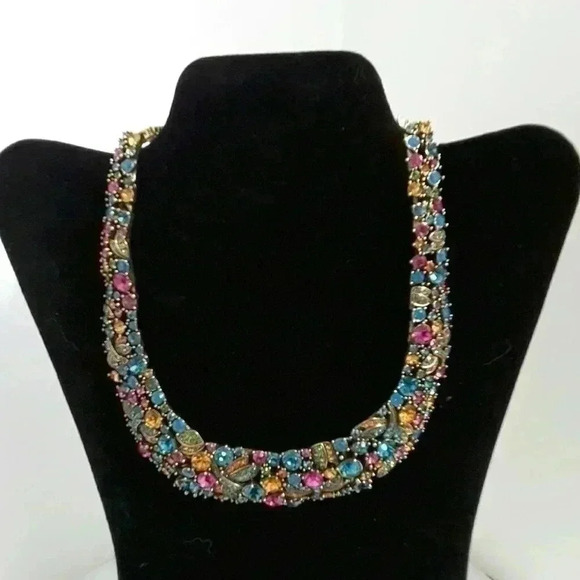 Kenneth J. Lane Dutchess of Windsor Collection - Picture 1 of 6